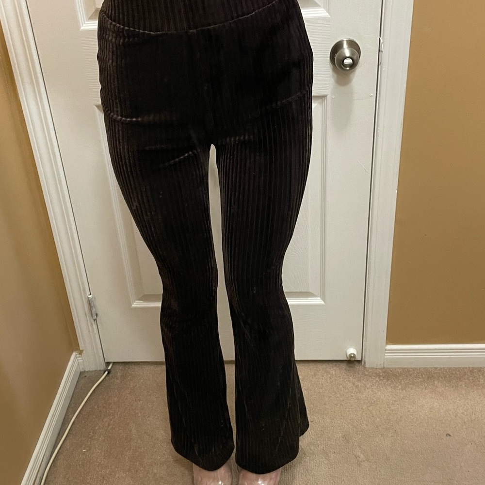Cute Velvet trousers 🤎